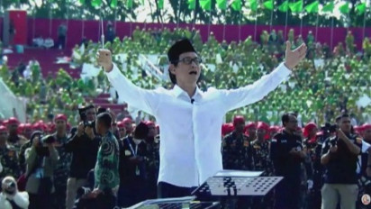 1 Abad NU Penuh Cerita: Addie MS Pandu Orchestra, Iringi Sholawat Asyghil