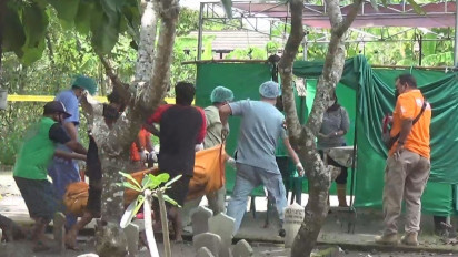 Penyidik Polrestabes Surabaya, Tim Forensik, dan DVI Polda Jatim Bongkar Makam Siswa Taruna Pelayaran Surabaya