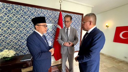 Datangi Kedubes Turki di Jakarta, Mendag Zulhas Sampaikan Belasungkawa