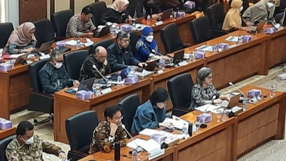 DPR Desak Kemenkes dan BPOM Libatkan Lembaga Independen Untuk Uji Kelaikan Obat Sirop