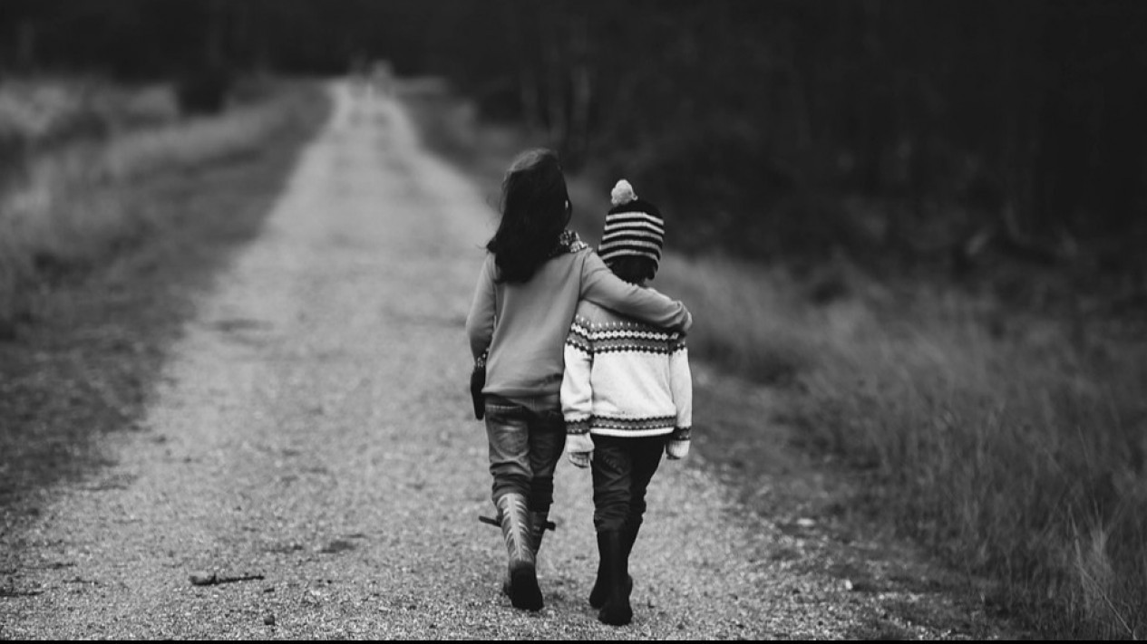 Miris! 10 Anak Korban Pencabulan Ibu Muda Jambi Alami Trauma Berat, Mereka Memilih Sekolah Online dan Enggan Bertemu Orang
            - galeri foto