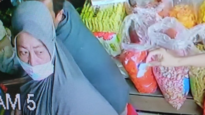Modus Titip Barang, Wanita Ini Diduga Hipnotis Puluhan Pedagang