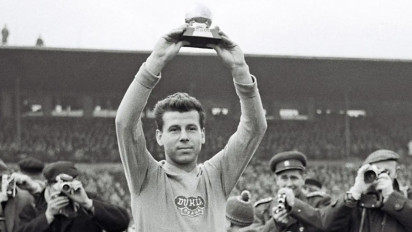 Bintang Ulang Tahun 09 Februari: Peraih Ballon d’Or yang Jadi Pelatih Timnas Indonesia dan Alumni Piala Dunia 2022