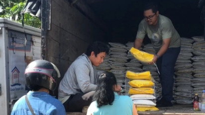 Stabilkan Harga, Disperindag Kota Blitar Gelar Operasi Pasar Beras Murah