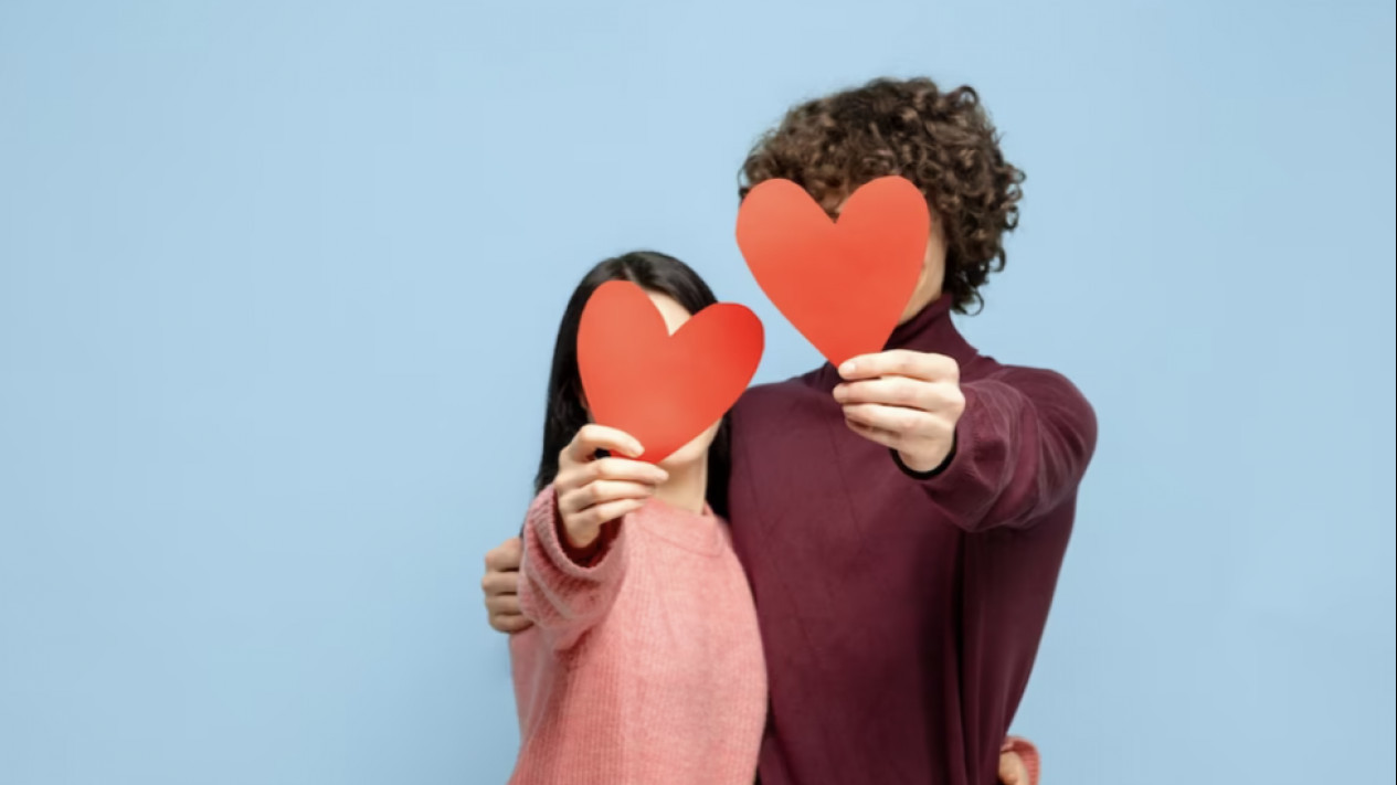 Ramalan Zodiak Besok Hari Sabtu, 11 Februari 2023, Libra, Scorpio, dan Sagitarius Cobalah Terbuka dan Jujur Kepada Pasangan
            - galeri foto