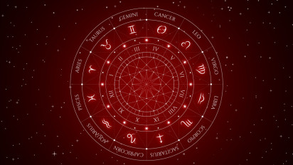 Ramalan ZODIAK Besok Senin, 13 Februari 2023, Untuk Libra, Scorpio, dan Sagitarius: "Ada Risiko Terjadinya Perselisihan"