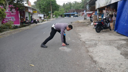 Motor Ambruk saat Ditinggal Belanja, Balita 3 Tahun di Gunungkidul Tewas Terlindas Mobil