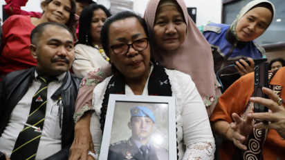 Putri Candrawathi Dijatuhi Vonis 20 Tahun, Ibu Brigadir J: Mana Ajudanmu yang Terbaik Itu?