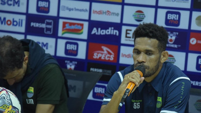 Persib Kalah, Ricki Kambuaya Akui Gagal Antisipasi Strategi PSM Makassar