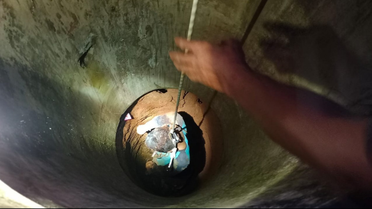 Warga Tayu Pati Digegerkan dengan Penemuan Mayat Laki-laki Dalam Sumur
            - galeri foto