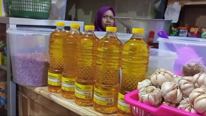 Minyakita Langka di Rembang, Harganya Tembus Rp16 Ribu per Liter