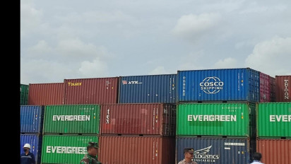 Ekspor RI Bangkit! Peluang Baru di Tengah Perang Dagang AS-China, LPEI Siap Kawal