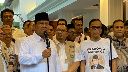 Dapat Dukungan Jokowi Mania, Prabowo: Kita Jadi Gembira
