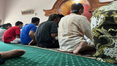 Niat dan Tata Cara Sholat Jumat