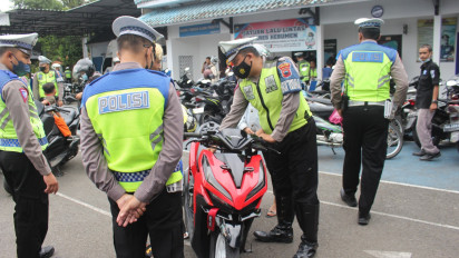 Operasi Keselamatan Candi Polres Kebumen Tilang 2.233 Pengendara, 4.502 Diberi Teguran