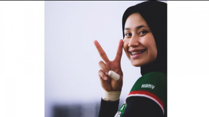 Senyumnya Itu Lho! 7 Potret Cantik Hany Budiarti, Atlet Voli Putri Berprestasi Kebanggaan Indonesia