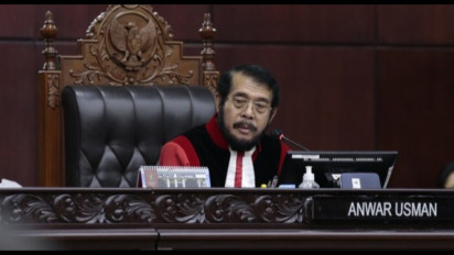 MK Tunda Sidang Uji Materiil Perppu Ciptaker karena Presiden Belum Siap Berikan Keterangan