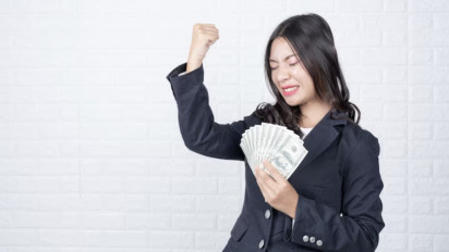 Ramalan Zodiak KEUANGAN Besok Rabu, 22 Februari 2023, Cancer, Leo, dan Virgo Mendapat Tunjangan Tinggi yang Tak Terkira