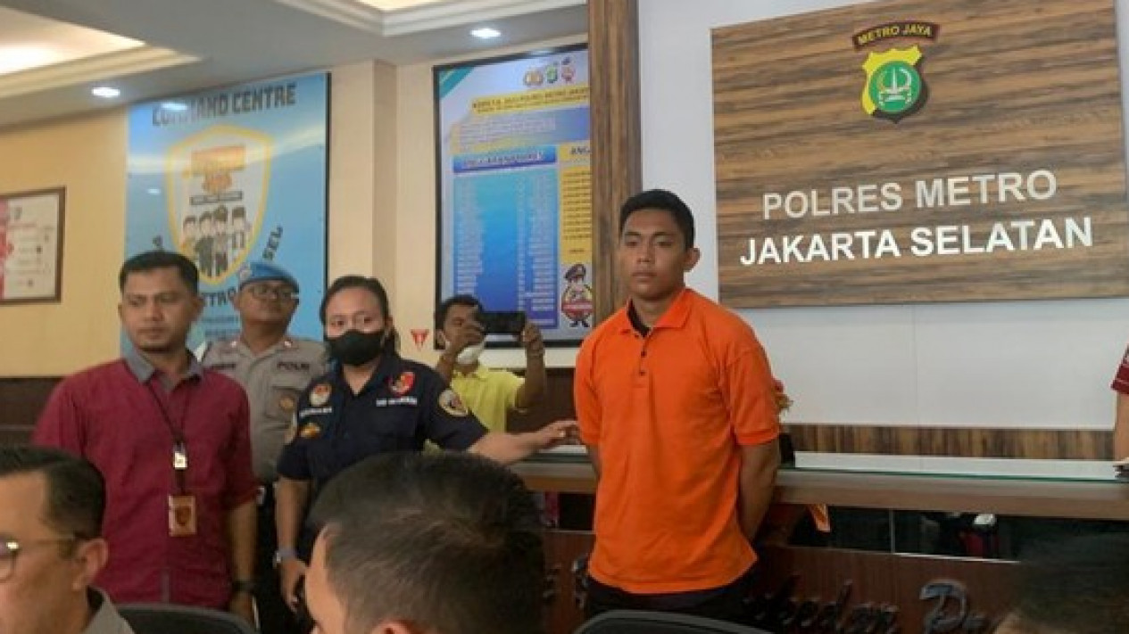 Ini Penampakan Mario Dandy Satrio, Anak Pejabat Pajak Pelaku Penganiayaan Pelajar
            - galeri foto