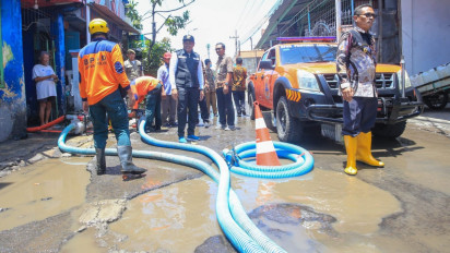 Rawan Laka Akibat Genagan, Pemerintah Daerah Sidoarjo Perbaiki Titik Jalan Berlubang