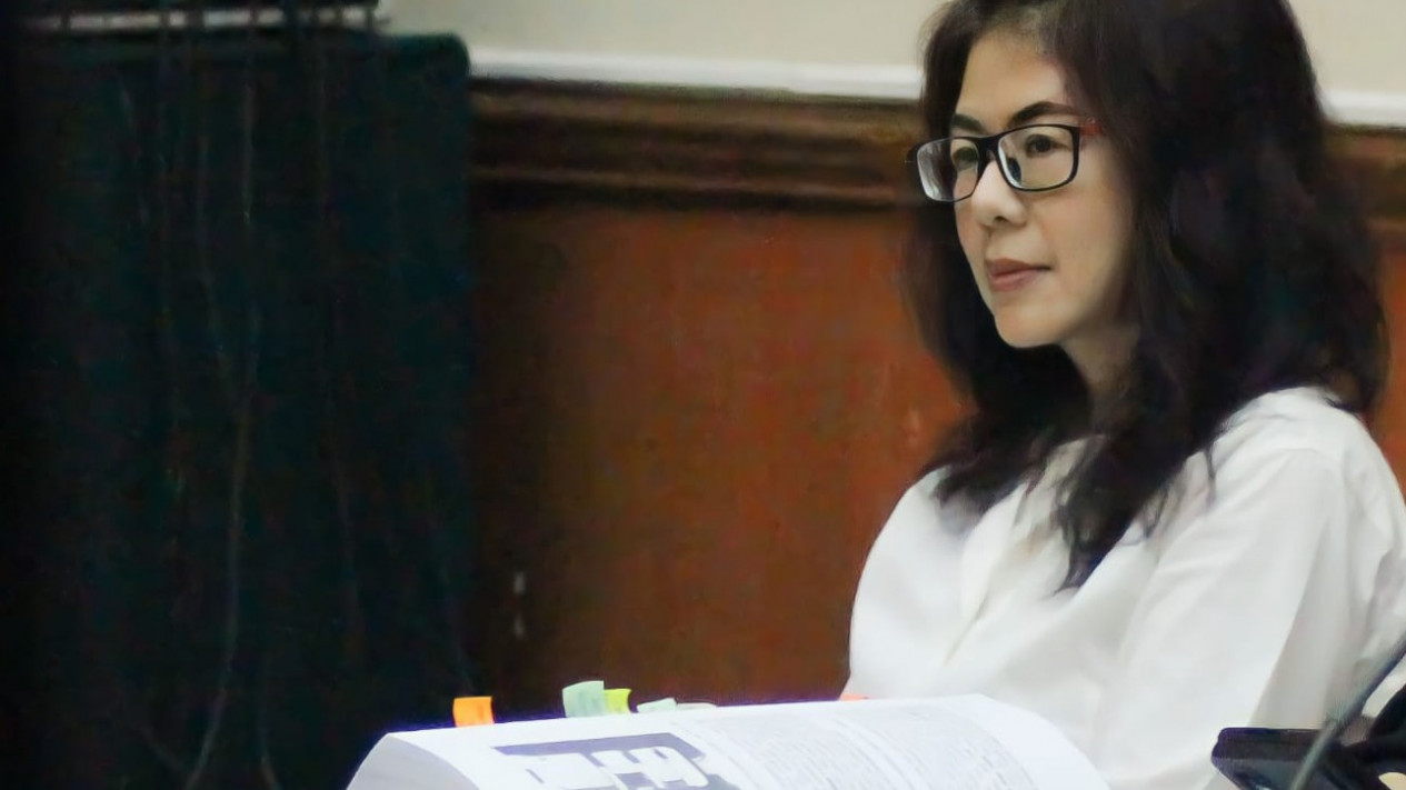 Sosok Mami Linda Terungkap di Persidangan, Tak Terima Disebut Muncikari: Saya Bantu Polri
            - galeri foto