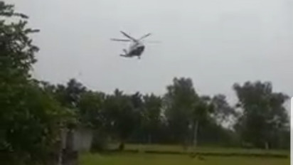Hujan Deras di Tulungagung, Helikopter Rombongan Kapolda Jatim Mendarat Darurat