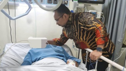 Jenguk David Putra GP Ansor yang Dianiaya, Menag Yaqut: Anak Kader, Anakku Juga. Catat Ini!