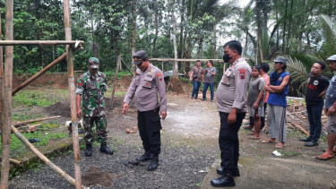 Seorang Pekerja Bangunan di PurbaIingga Tewas Jatuh dari Atap Masjid