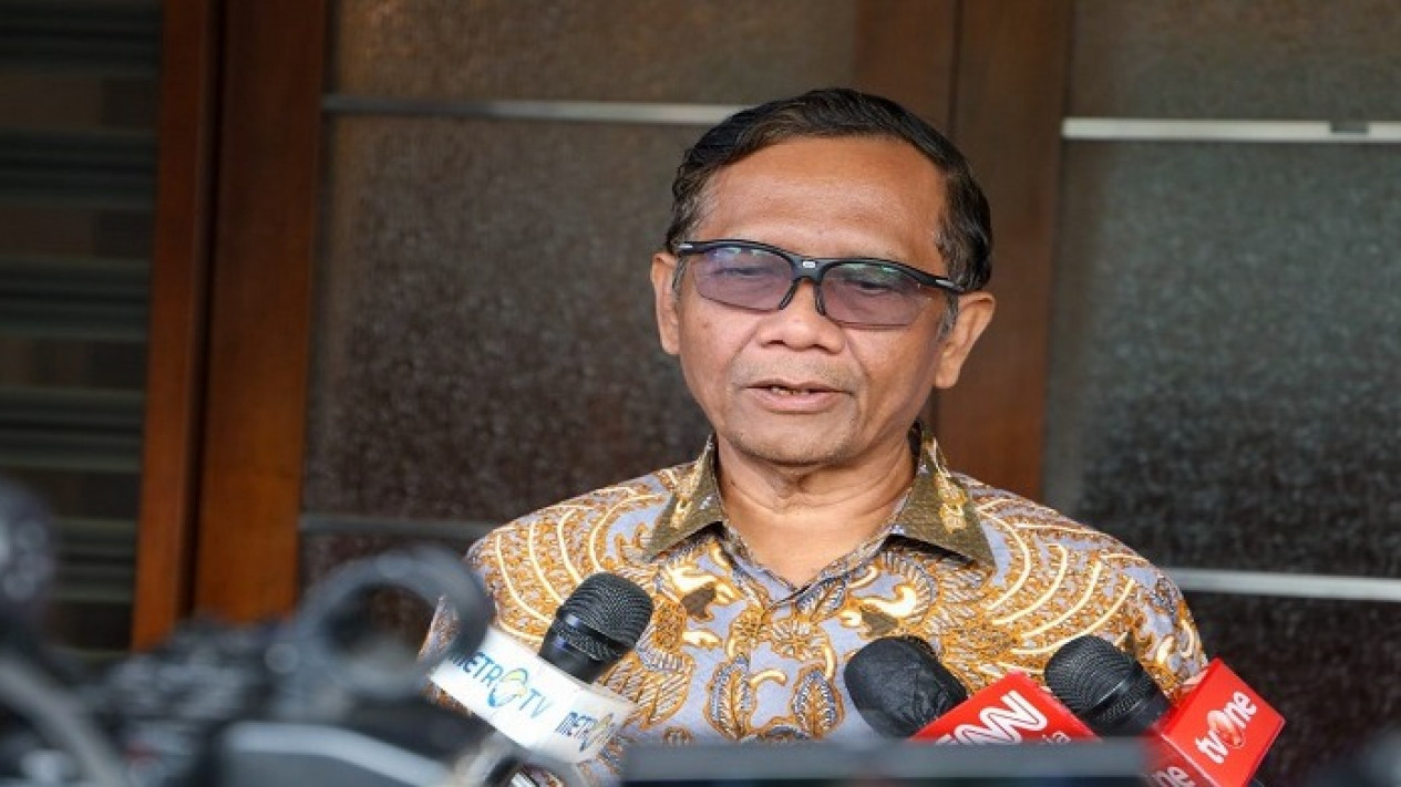 Mahfud MD Tegaskan Jangan Ada Politik Praktis di Masjid
            - galeri foto