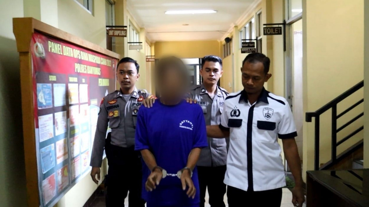 Bejat! Lelaki di Banyumas Cabuli Balita Tetangga Dekat Sendiri
            - galeri foto