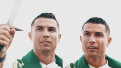 Ronaldo Senang Pakai Jubah ala Syeikh Arab Saudi, Netizen Ramai-ramai Doakan CR7 Masuk Islam, Begini Unggahan Bintang Al Nassr Itu