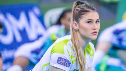 Bidadari dari Brasil, 7 Foto Atlet Cantik Franciane Richter, Pemain Voli Bule Popsivo Polwan