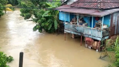Sungai Abab Meluap, Rumah Warga di Talang Pipa Pali Terendam Banjir