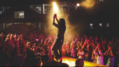 Psikolog Kilinis Sebut Bahayanya Mengidolakan Publik Figur Secara Fanatik