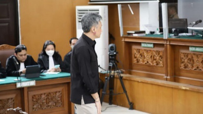 Tak Terbukti Langgar Dakwaan Primair, Hendra Kurniawan Divonis 3 Tahun Penjara
