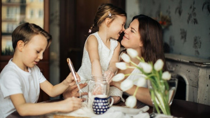 Pola Asuh yang Tepat Kunci Pembentukan Karakter Anak, Apa Saja Polanya?