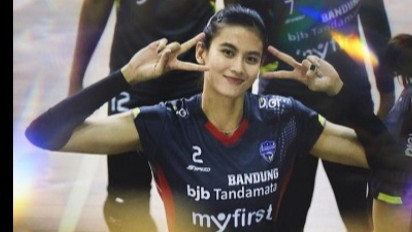 Apa Kabar Sari Hartati? Pevoli Cantik Eks BJB Tandamata yang Punya Gigi Gingsul, Intip Potretnya!