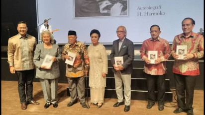 Keluarga Almarhum Harmoko Menerbitkan Buku "Autobiografi Harmoko: Bersama Rakyat ke Gerbang Reformasi”