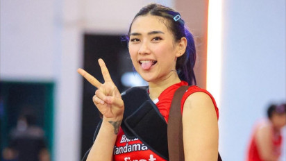 Sosok Yolla Yuliana, Atlet Voli Cantik yang Jago Bermain Gitar