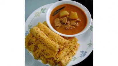Menu Buka Puasa di Medan? Wajib Cobain Roti Jala Kuah Kari Kambing Khas Melayu, Lezat dan Kaya Akan Rempah