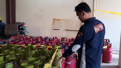 Polisi Grebek Gudang Pengoplos Gas LPG Bersubsidi di Tasikmalaya, Ratusan Tabung Gas Disita
