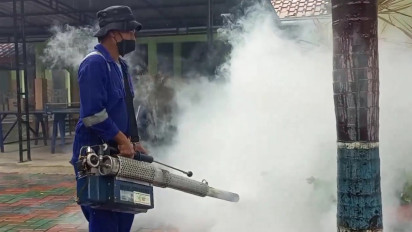 Puluhan Warga Terjangkit Demam Berdarah, Dinkes Rembang Gencar Lakukan Fogging