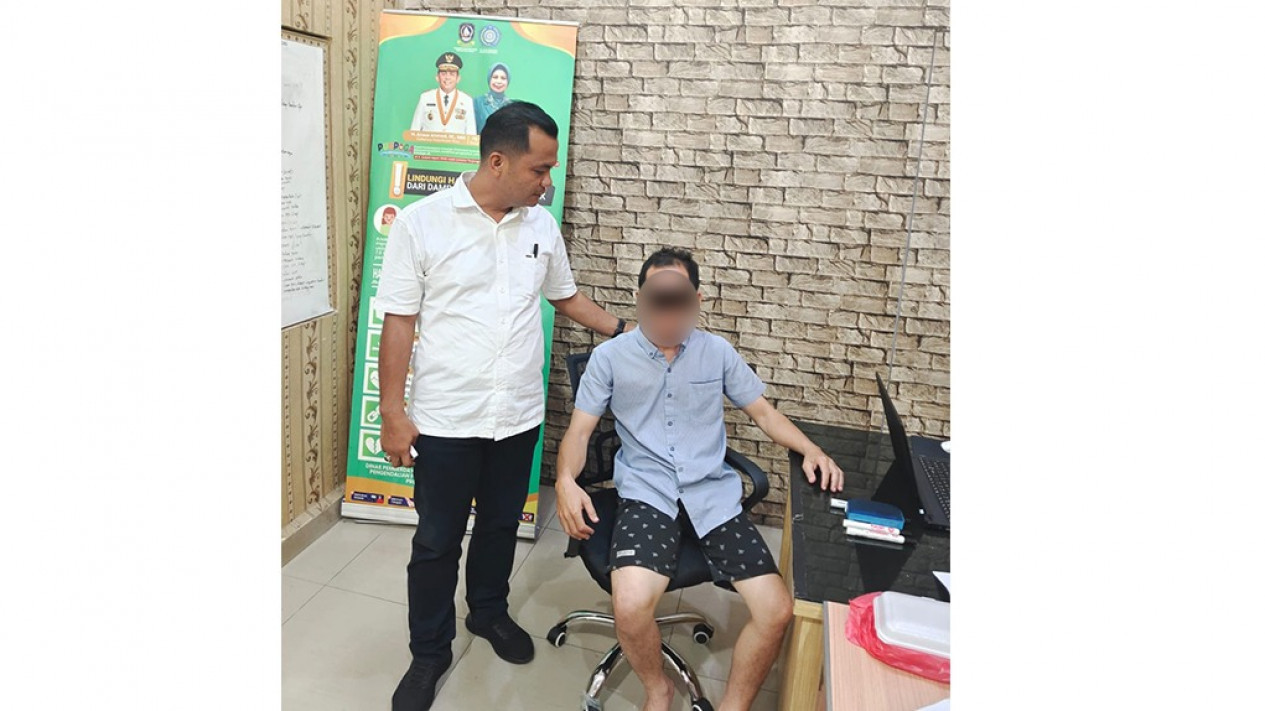 Selain Seorang Oknum Guru Dugaan Pelaku Cabul Terdaftar Sebagai Petugas PPK Kecamatan di Kabupaten Karimun
            - galeri foto