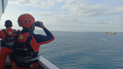 Ditemukan Selamat di Perairan Bali, Begini Keadaan Salah Satu ABK KM Linggar Petak 89