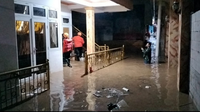 Rumah Bupati Jember Kebanjiran, Kok Bisa ?