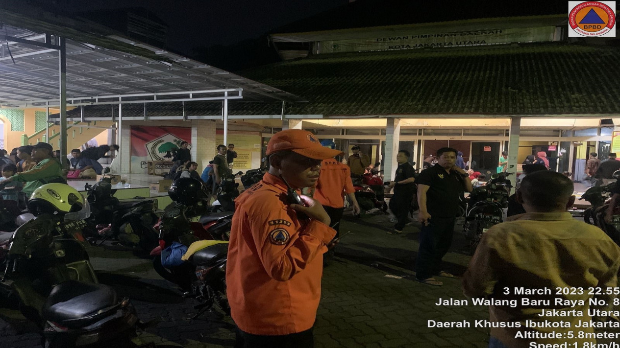 BPBD DKI Jakarta Catat 639 Orang Korban Kebakaran Depo Pertamina Plumpang Mengungsi di Delapan Lokasi Berbeda
            - galeri foto