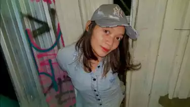 Hobi ke Pantai, 8 Potret Tiara Sanger Atlet Voli Cantik Asal Bekasi, Setter Tim Bandung BJB Tandamata 11