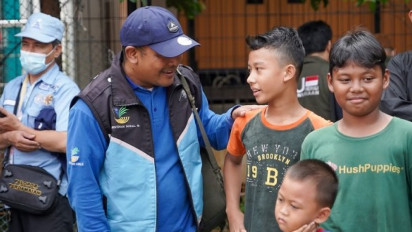 Gerak Cepat, Kemensos Penuhi Kebutuhan Dasar dan Berikan Terapi Psikologis untuk Korban Kebakaran Depo Pertamina Jakarta Utara