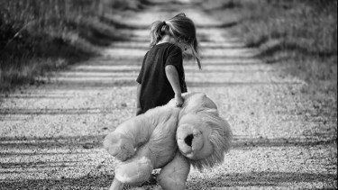 Stres Berkepanjangan Picu Depresi Pada Anak, Orang Tua Waspadai Hal Ini