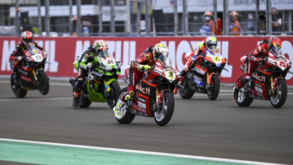 Hasil Race 2 WSBK Mandalika 2023: Bautista Juara, Toprak Nomor Dua